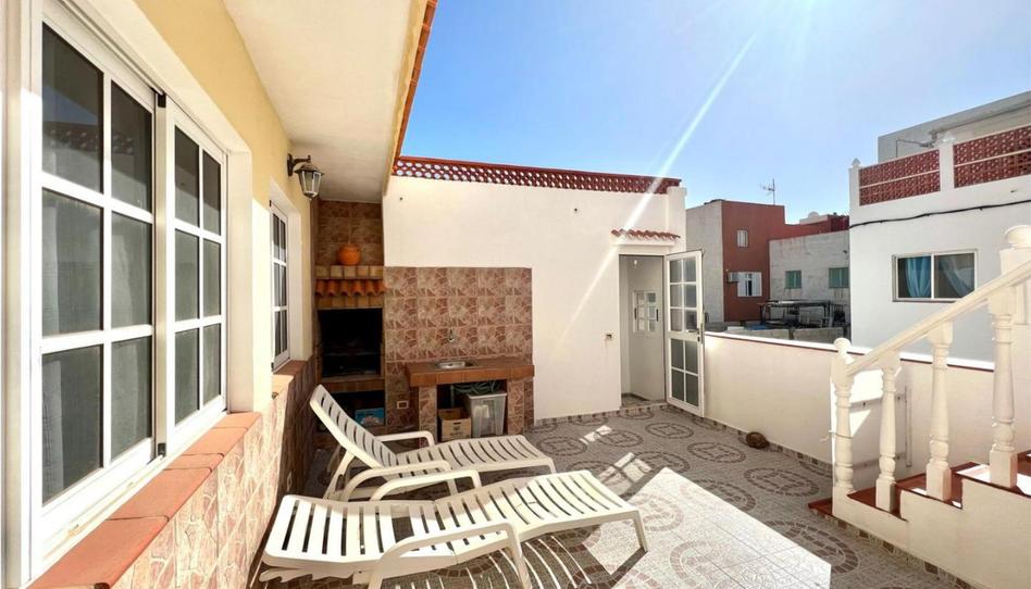 Single-family semi-detached for sale in Calle el Cardon, 18, Arico, Santa Cruz de Tenerife - image 1 Photo 1 of Single-family semi-detached for sale in Calle el Cardon, 18, Arico, Santa Cruz de Tenerife