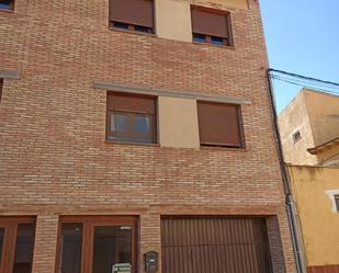 Exterior view of Single-family semi-detached for sale in Monreal del Campo  with Terrace and Balcony