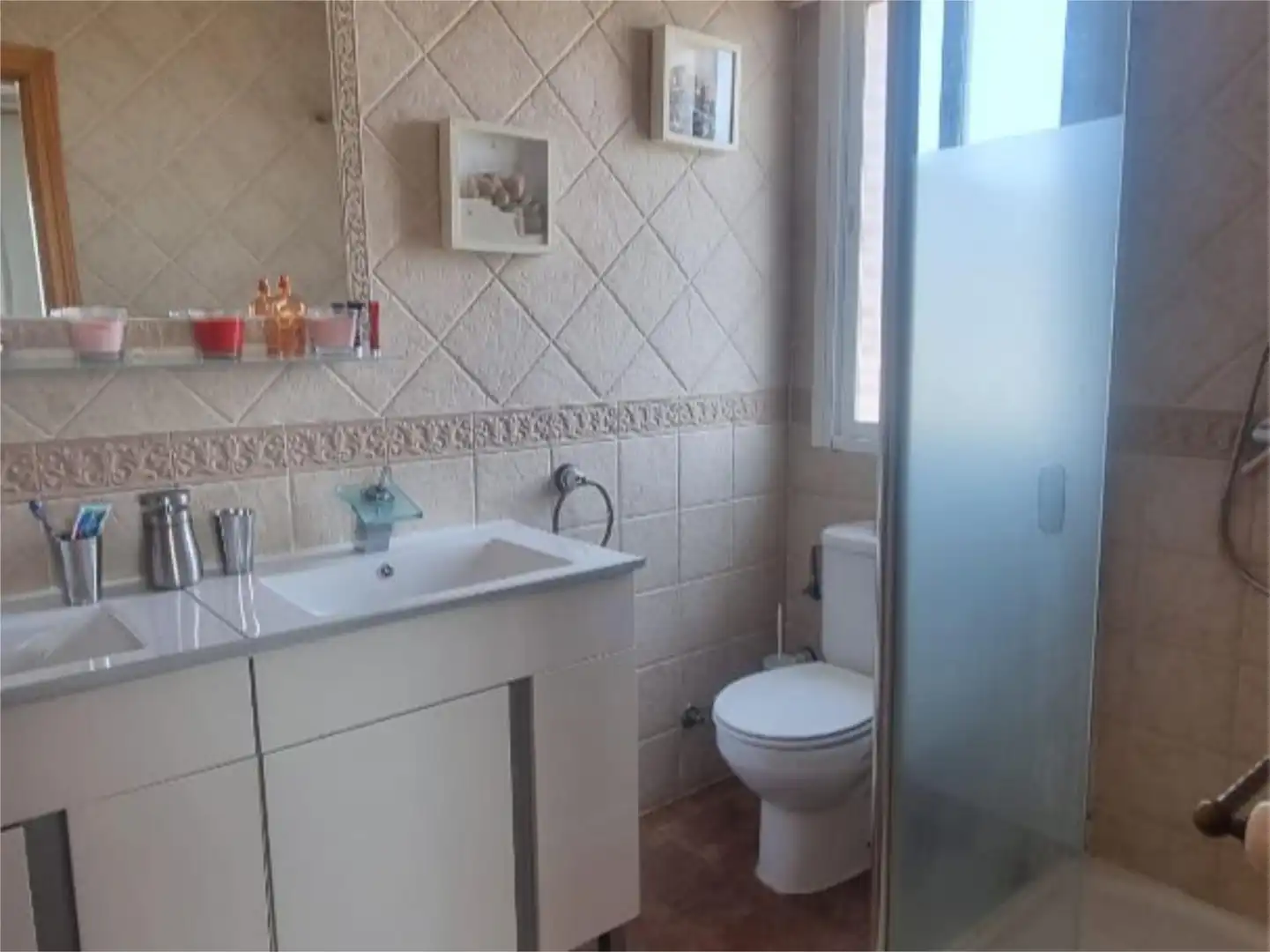 Casa o chalet en venta en Calle la Aldea, 2, Méntrida Baño de Casa o chalet en venta en Méntrida con Piscina