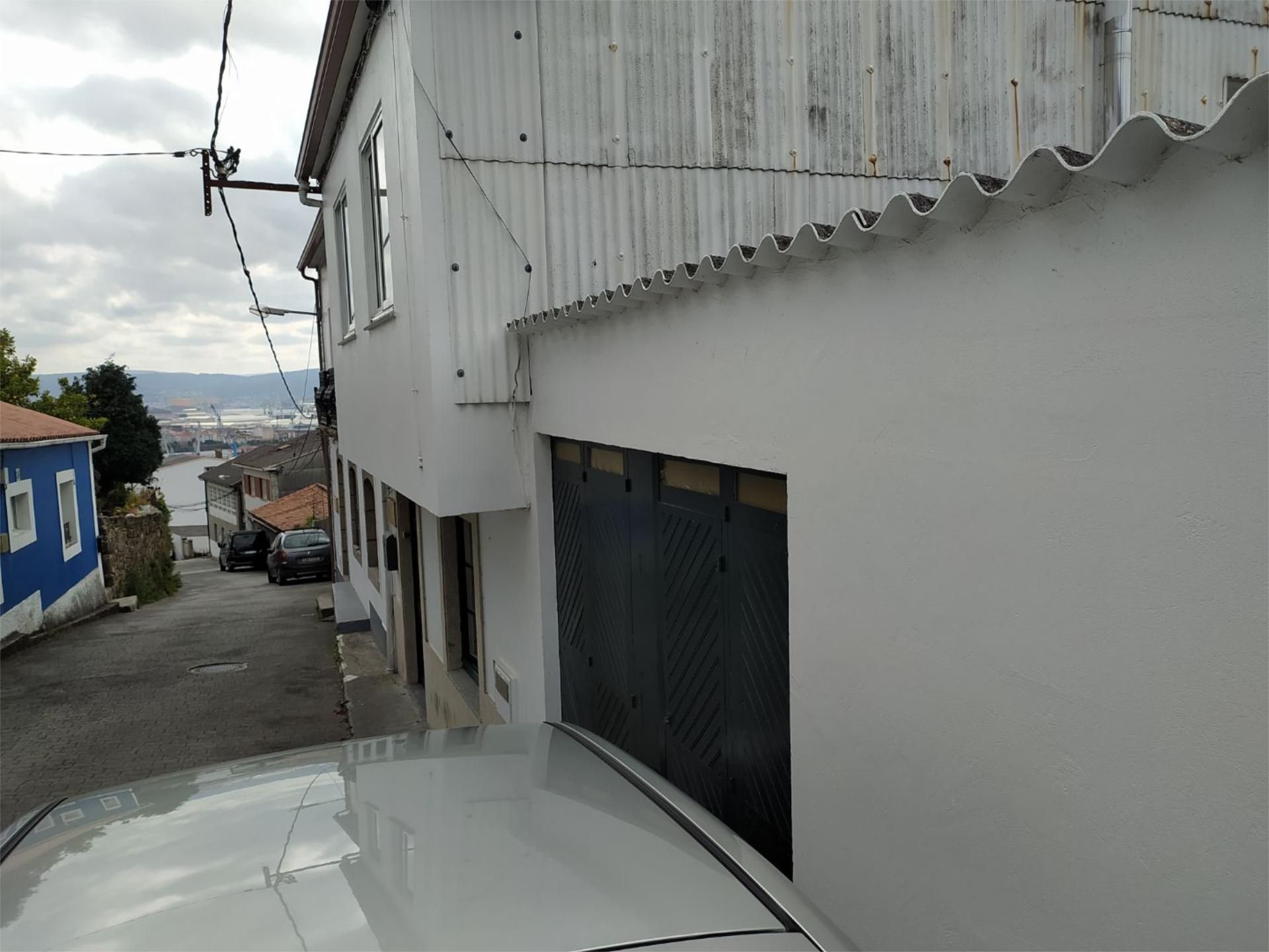 Vista exterior de Pis en venda en Ferrol amb Calefacció, Jardí privat i Parquet