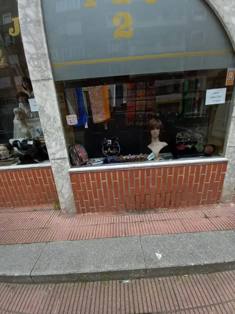 Local de alquiler en Mediterraneoaren Hiribidea, 16, San Martín
