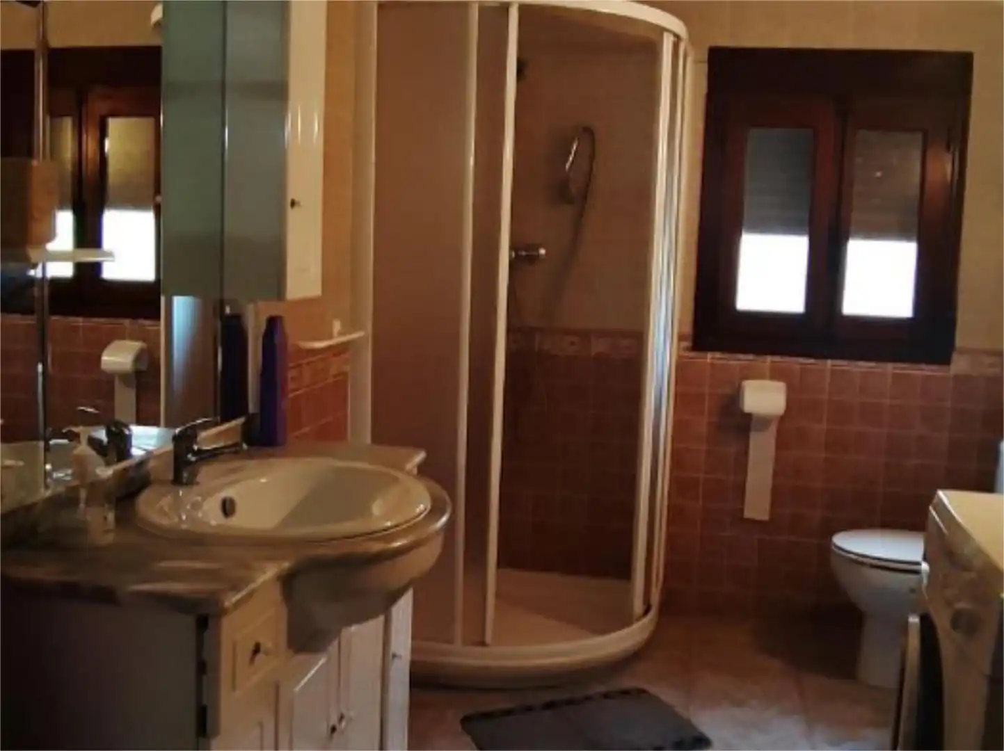 Piso en venta en Calle B, 15, Riópar Baño de Piso en venta en Riópar con Calefacción y Amueblado