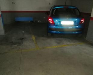 Garage to rent in Calle de Carlos Fuentes, 47, Los Cármenes