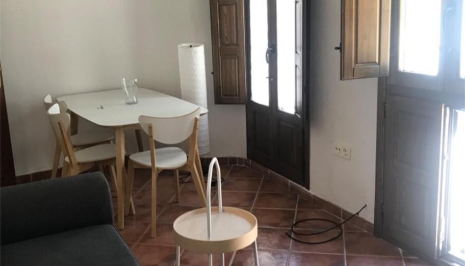 Flat to rent in Cuesta de San Gregorio, 32, Barrio de Albaicín, Granada - image 1 Photo 1 of Flat to rent in Cuesta de San Gregorio, 32, Barrio de Albaicín, Granada