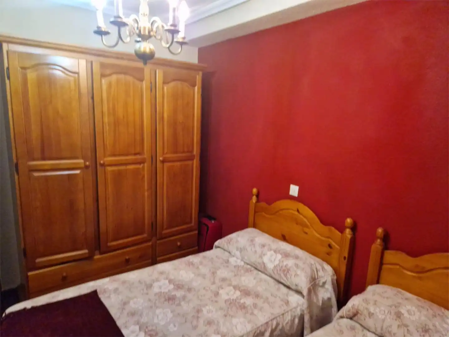 Piso en venta en Calle José María Pereda, 63, Inmobiliaria - Barreda Habitación de Piso en venta en Torrelavega con Calefacción, Terraza y Trastero