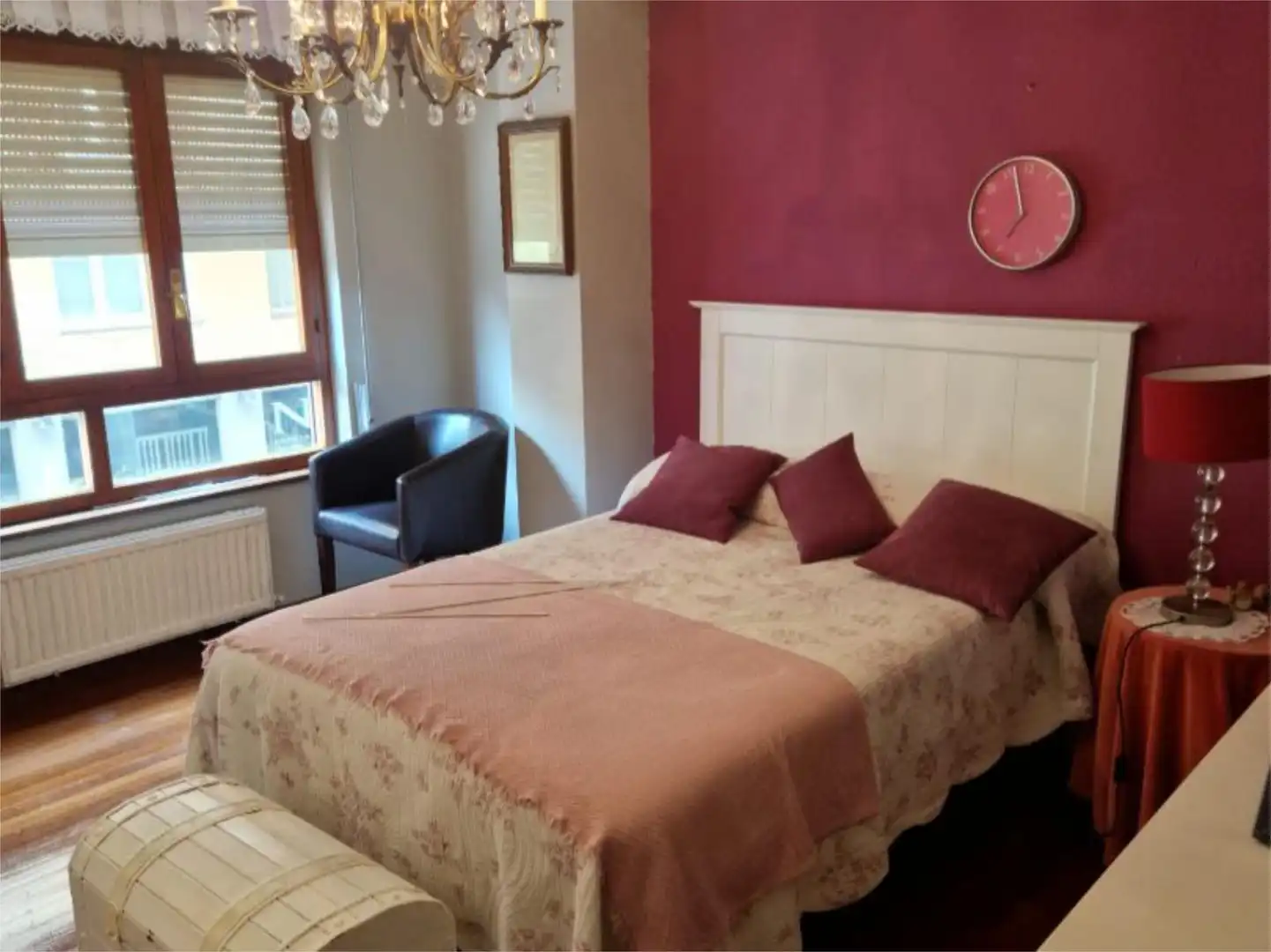 Piso en venta en Calle José María Pereda, 63, Inmobiliaria - Barreda Habitación de Piso en venta en Torrelavega con Calefacción, Terraza y Trastero