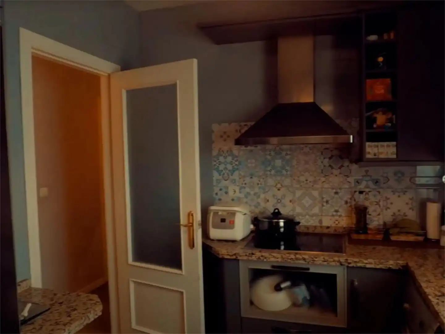 Casa adosada en venta en Avenida Carmen Calvo Poyatos, 11, Adamuz Cocina de Casa adosada en venta en Adamuz con Aire acondicionado, Calefacción y Terraza