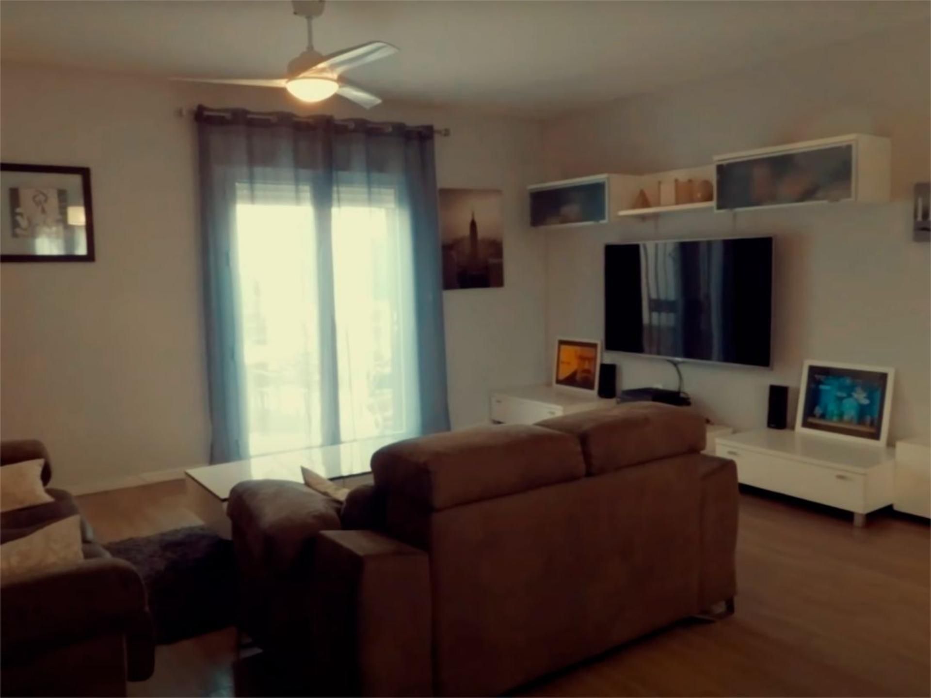 Sala d'estar de Casa adosada en venda en Adamuz amb Aire condicionat, Calefacció i Terrassa