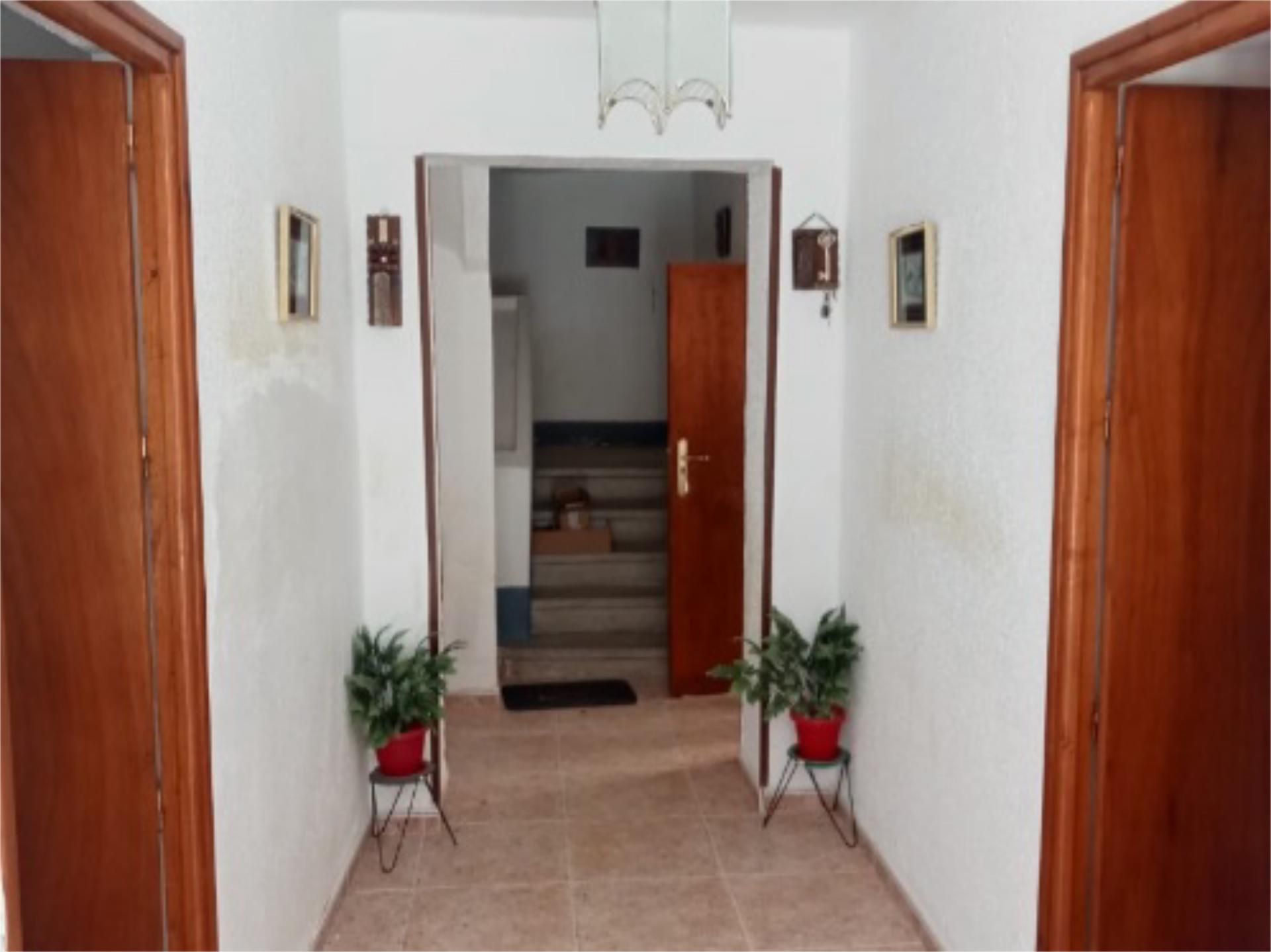 Casa adosada en venda en Fuentes de Ropel amb Calefacció i Moblat