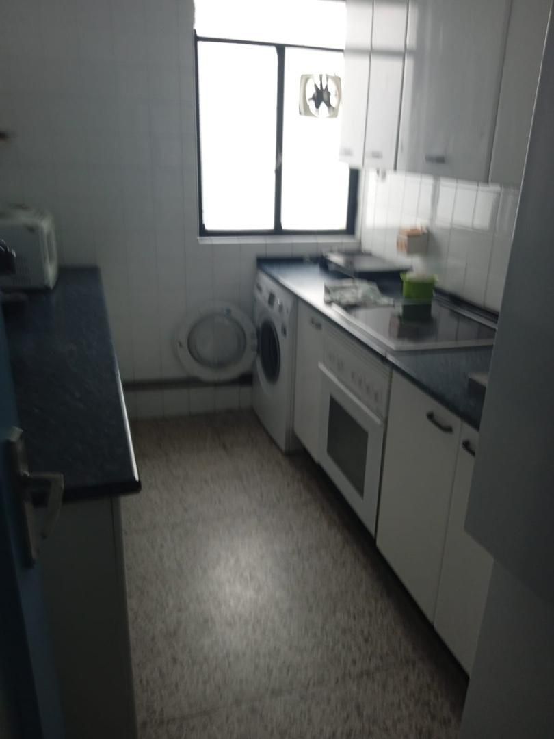 Pis en venda a Avenida de Portugal, 185, Carmelitas Cuina de Pis en venda en Salamanca Capital