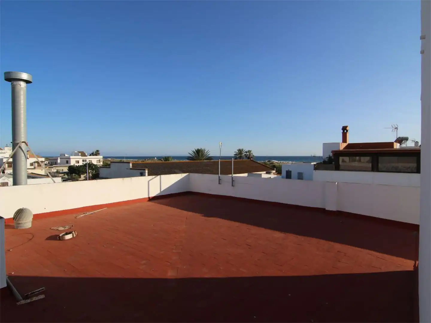 Geschaftsraum zum Verkauf in Paseo del Pradillo, 21, Zahara Pueblo Terrasse von Geschaftsraum zum Verkauf in Zahara de los Atunes mit Klimaanlage, Heizung und Möbliert