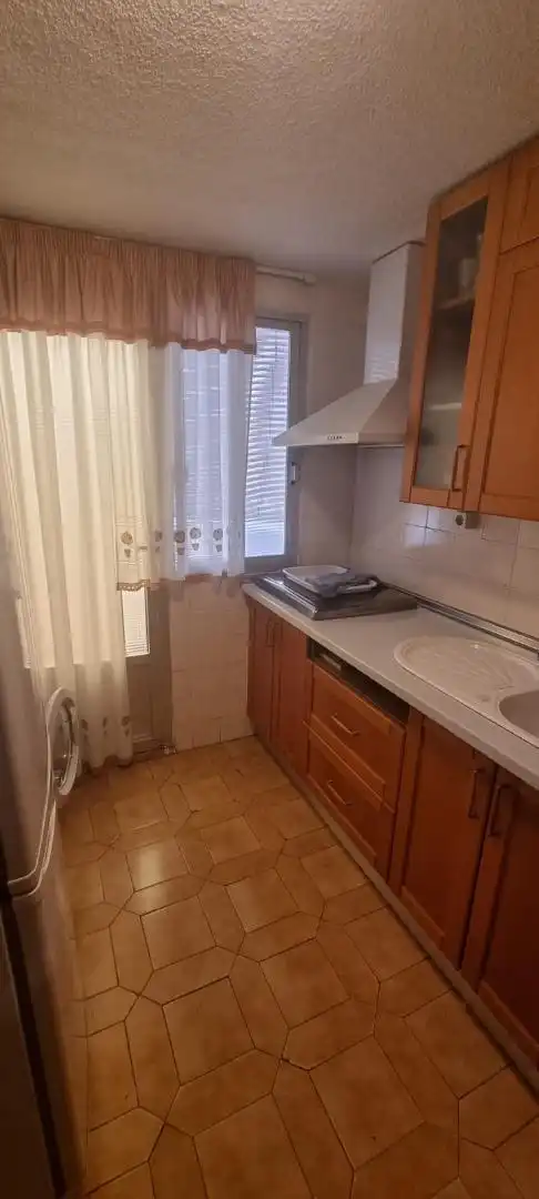 Casa adosada en venta en Avda de Madrid - Pº de la Estación Cocina de Casa adosada en venta en Jaén con Aire acondicionado, Terraza y Amueblado