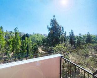 Exterior view of Flat for sale in  Barcelona Capital  with Terrace and Balcony