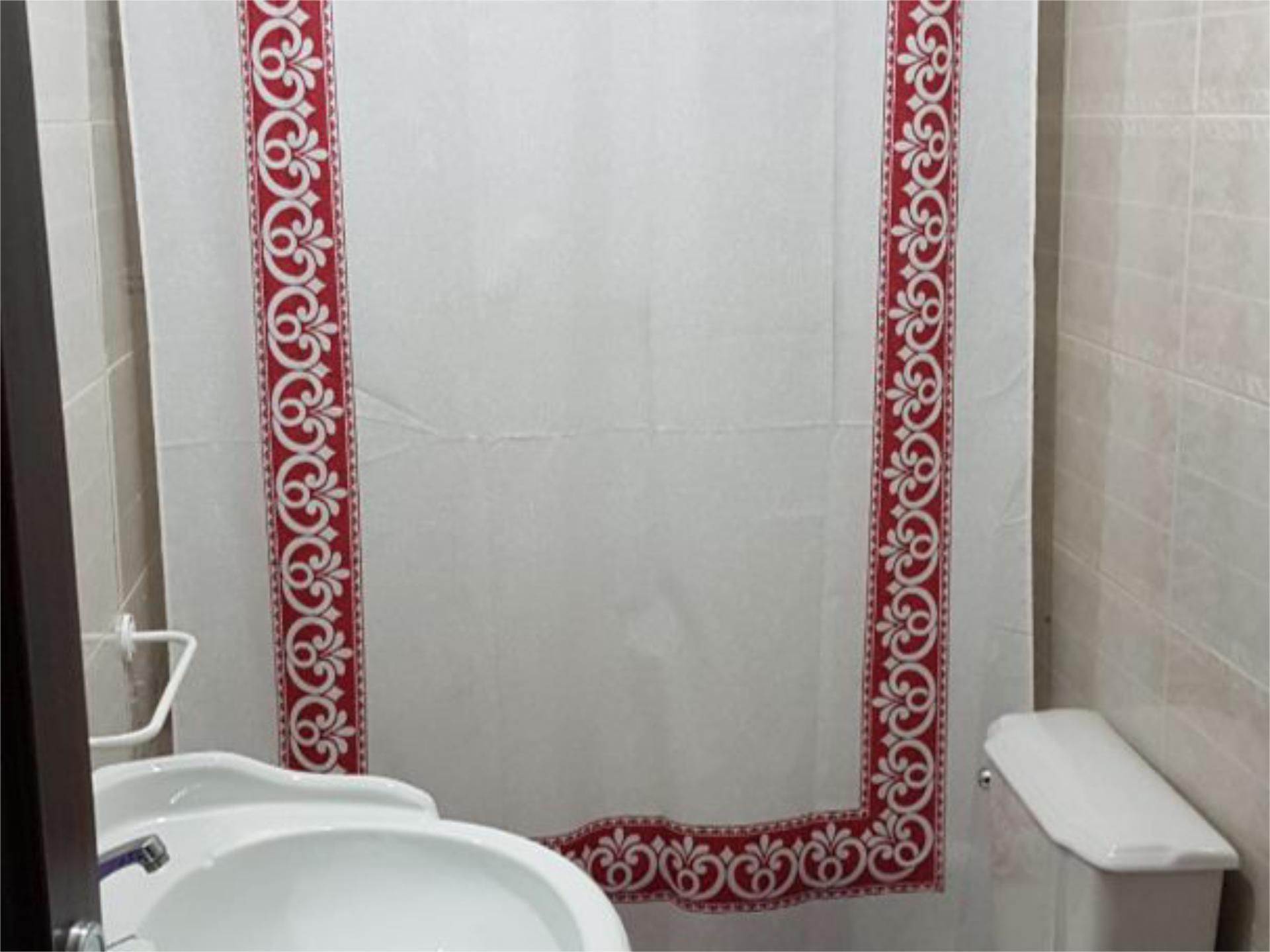 Bany de Pis en venda en Santo Tomé amb Aire condicionat, Calefacció i Moblat