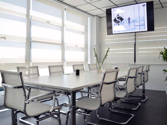 Oficina en Venta en Avenida Leonardo Da Vinci, 8 en Los Olivos - Los Ángeles