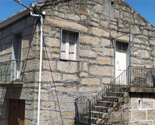 Vista exterior de Casa adosada en venda en Xunqueira de Ambía