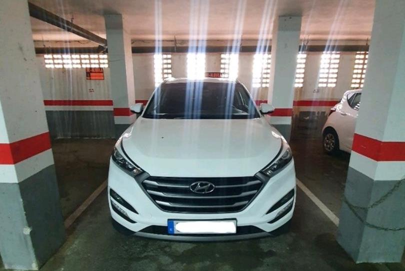 Foto 1 de Garatge de lloguer a Carrer de I'aigualera, 25, Bonalba - Cotoveta, Alicante