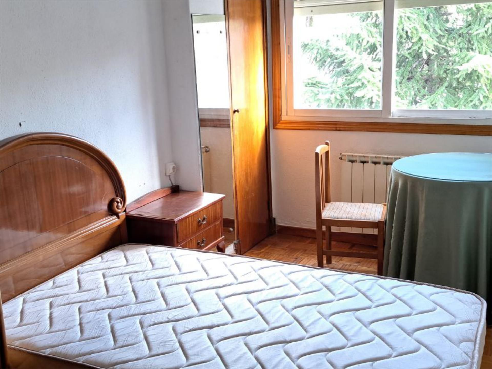 Piso para compartir en Rúa San Francisco, 15, Centro