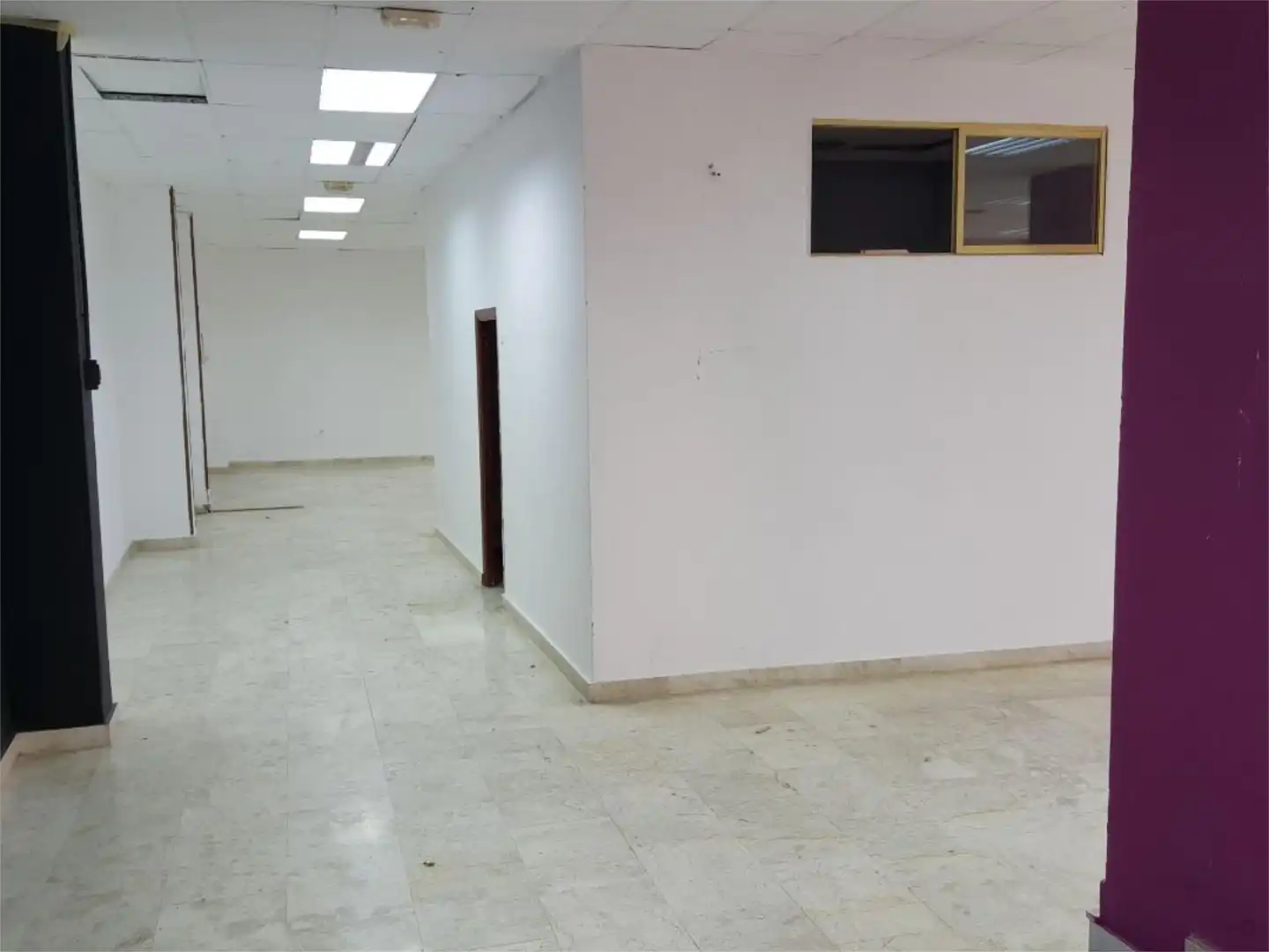 Commercial properties for sale in Calle Júpiter, 7, Muelle Commercial properties for sale in Ceuta