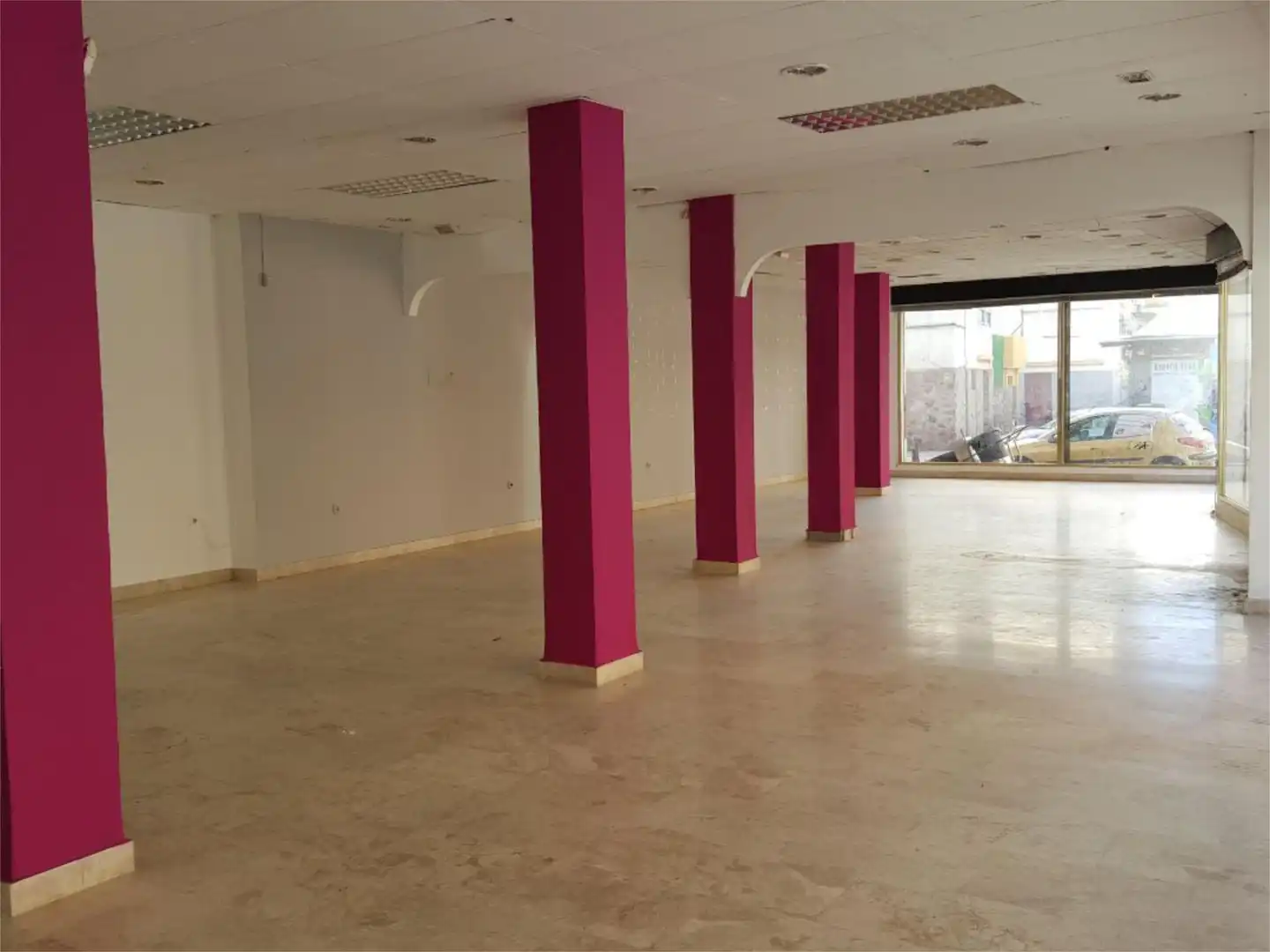 Commercial properties for sale in Calle Júpiter, 7, Muelle Commercial properties for sale in Ceuta