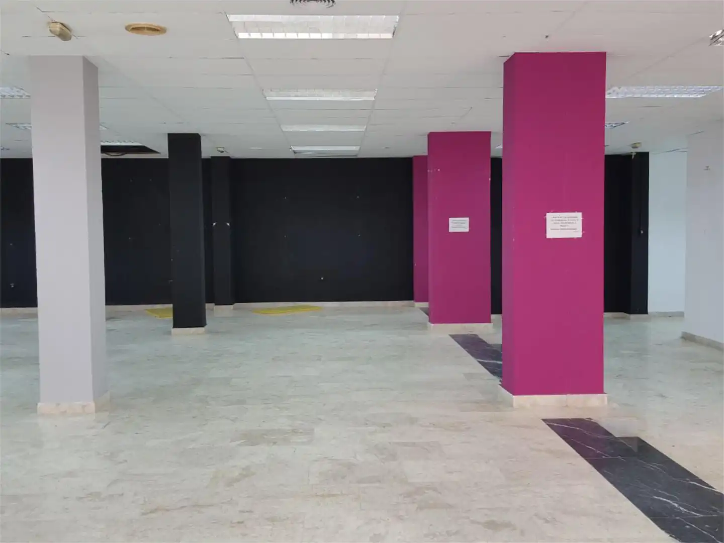 Commercial properties for sale in Calle Júpiter, 7, Muelle Commercial properties for sale in Ceuta