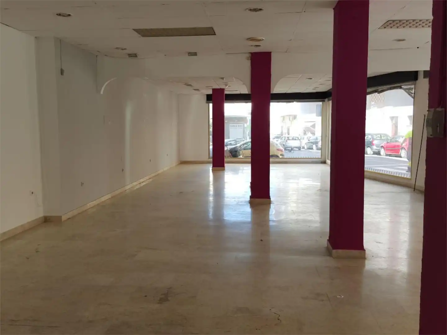 Commercial properties for sale in Calle Júpiter, 7, Muelle Commercial properties for sale in Ceuta