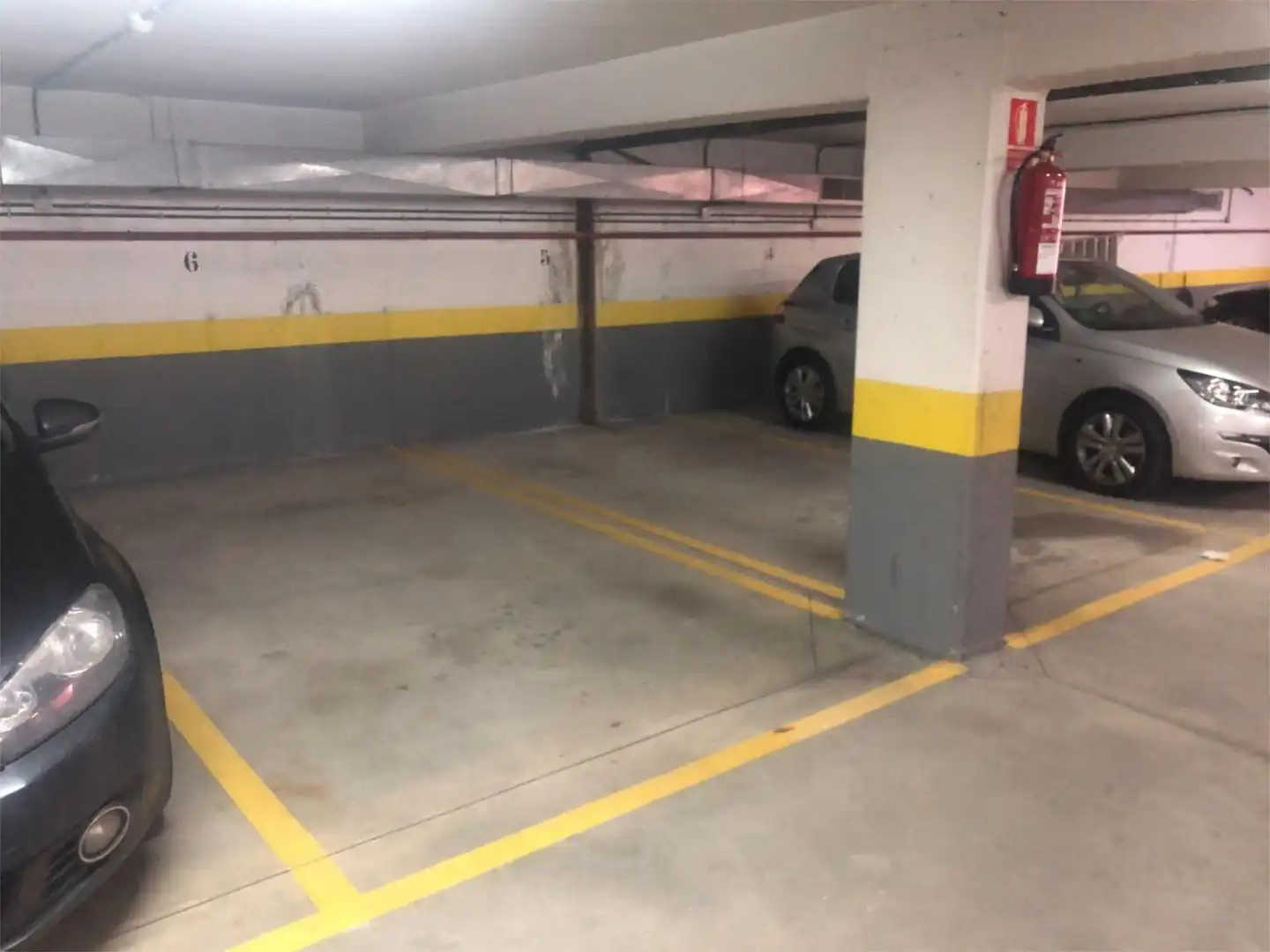 Parking of Garage for rent in Madrid