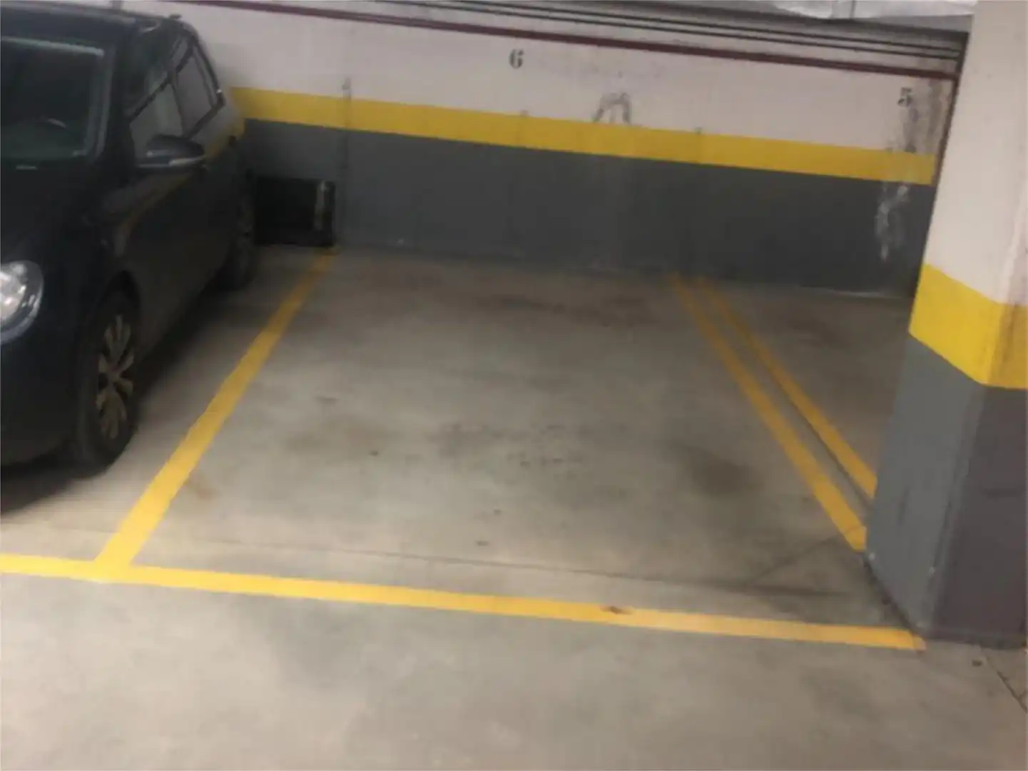 Parking of Garage for rent in Madrid