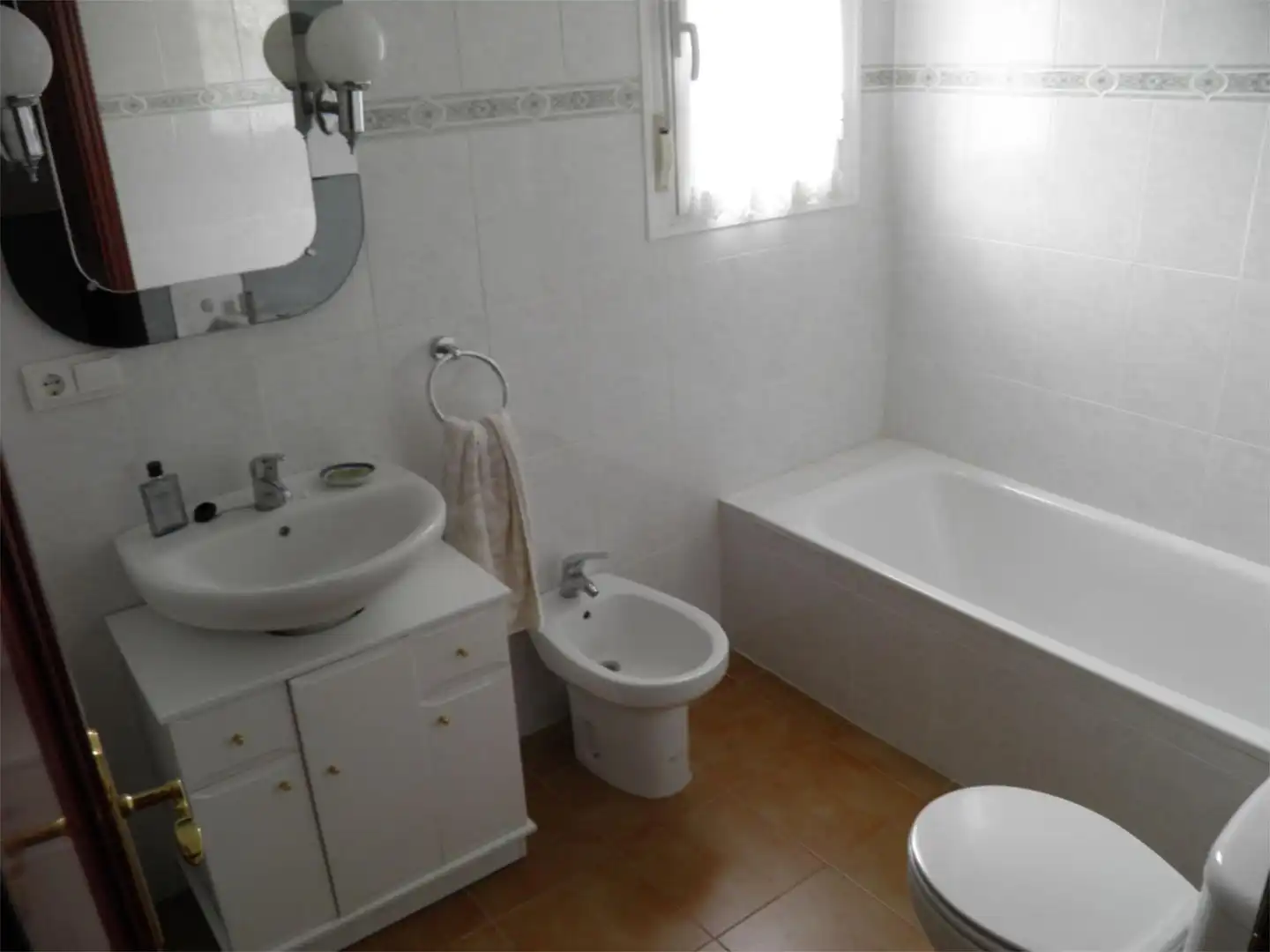 Flat for sale in Calle el Parque, 1, Graus Bathroom of Flat for sale in Graus with Heating, Private garden and Terrace