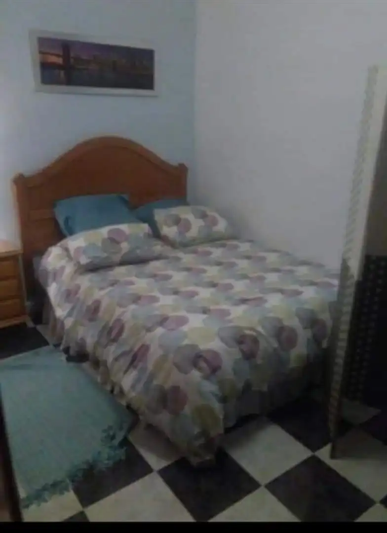 Habitación de Piso para compartir en Rota con Amueblado, Horno y Lavadora