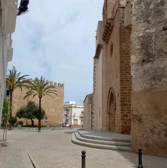 Flat to share in Plaza Bartolomé Pérez, 6, Centro - La Costilla, Cádiz - image 1 Photo 1 of Flat to share in Plaza Bartolomé Pérez, 6, Centro - La Costilla, Cádiz