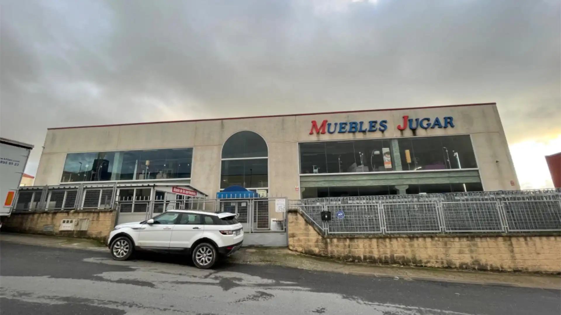 Local de alquiler en Plaza las Ventillas, 63, Sotillo de la Adrada Local de alquiler en Sotillo de la Adrada con Aire acondicionado y Calefacción