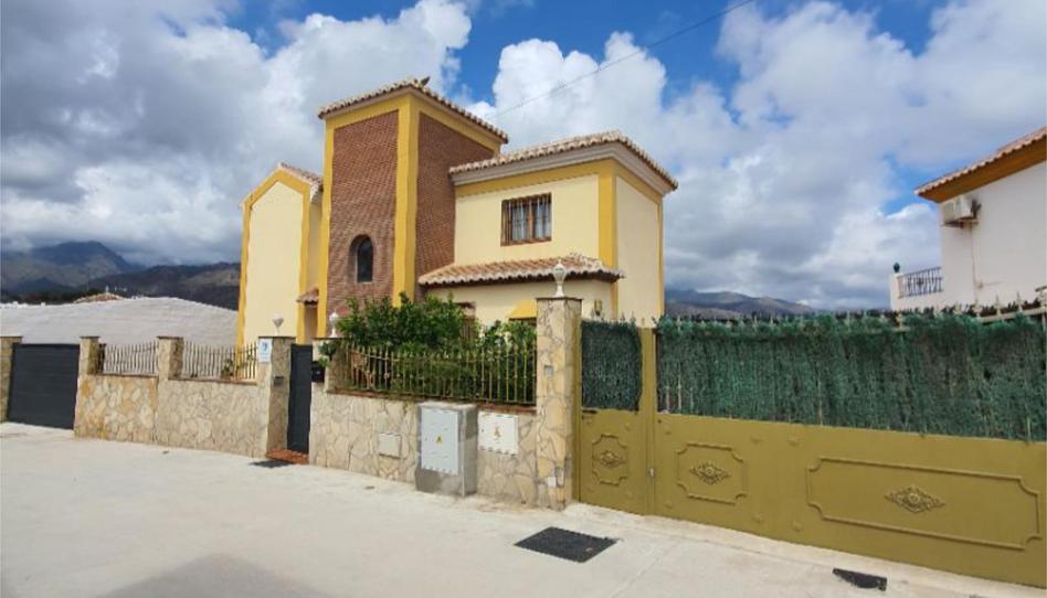 Foto 1 de Casa o chalet en venta en Terreno Sup. 2, 460b, Avda Pescia - Ctra de Frigiliana, Málaga
