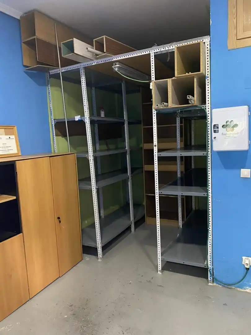 Commercial properties for rent in Calle de Galicia, 56, El Naranjo Commercial properties for rent in Fuenlabrada