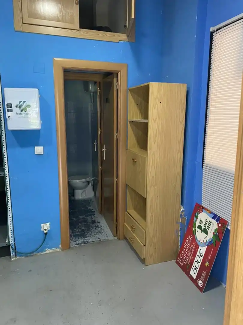 Commercial properties for rent in Calle de Galicia, 56, El Naranjo Bathroom of Commercial properties for rent in Fuenlabrada