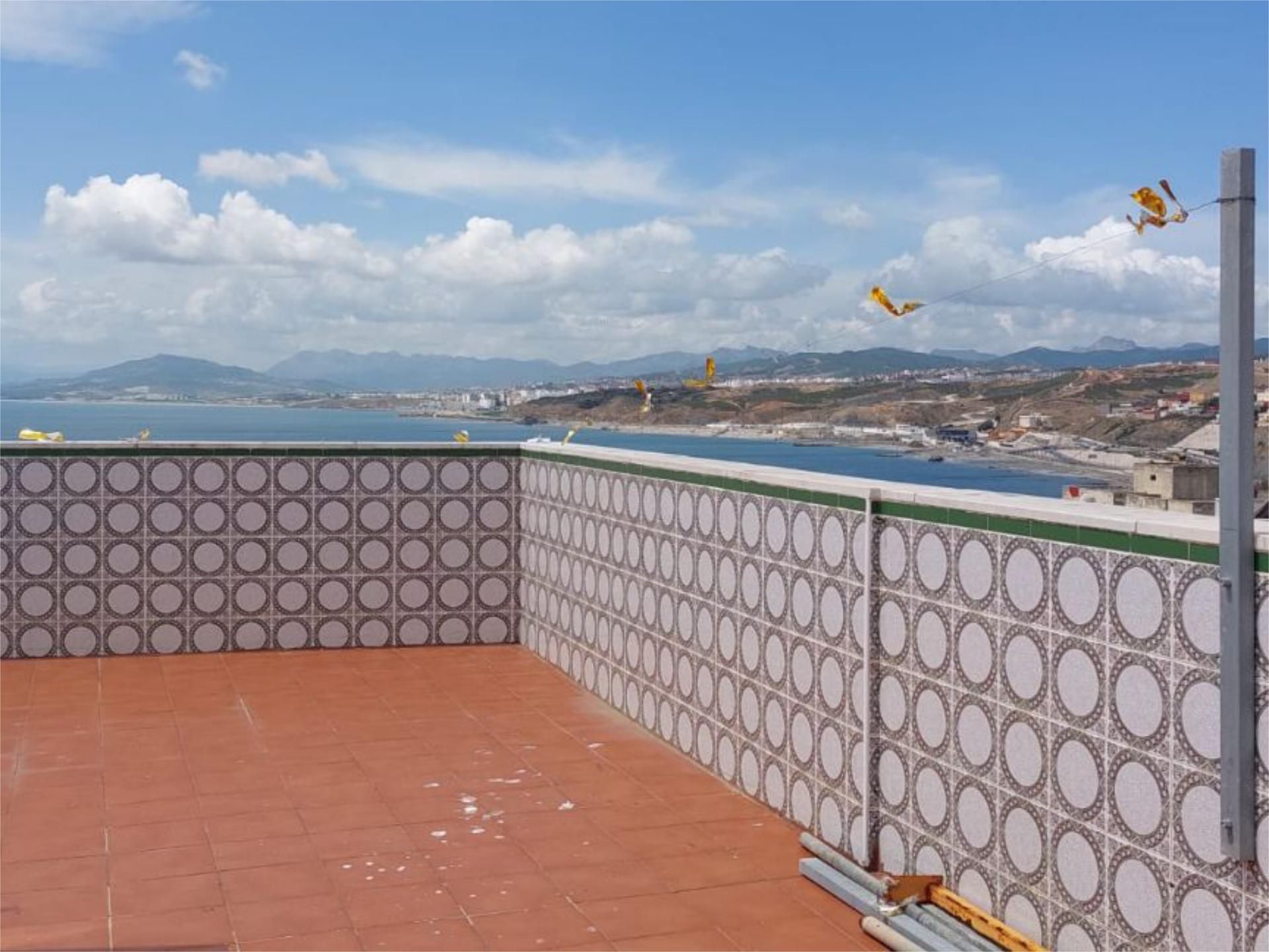 Terrassa de Casa adosada en venda en  Ceuta Capital amb Terrassa, Moblat i Balcó