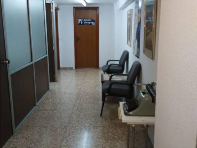 Oficina en Alquiler en Gran Vía de Tàrrega Monteblanco, 17 en Ensanche - Parque del Oeste