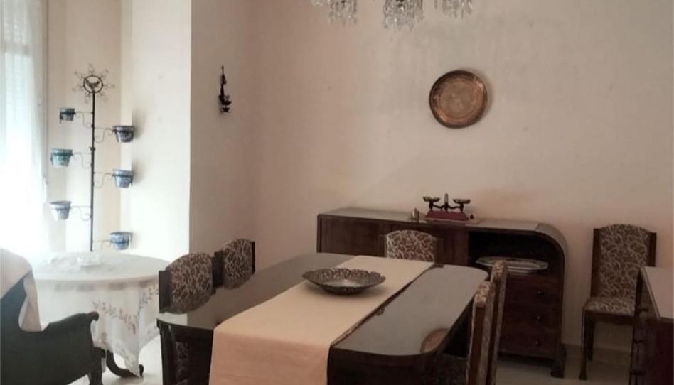 Foto 1 de Piso en venta en Calle Alhóndiga, 30, Centro - Sagrario, Granada