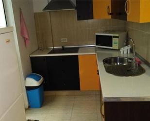 Kitchen of Flat for sale in Santa Lucía de Tirajana  with Air Conditioner and Terrace