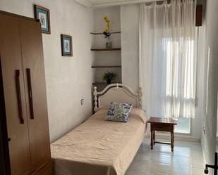 Bedroom of Flat to share in Cáceres Capital