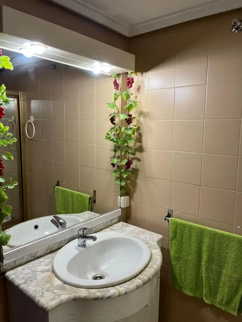 Badezimmer von Wohnung zur untervermieten in Cáceres