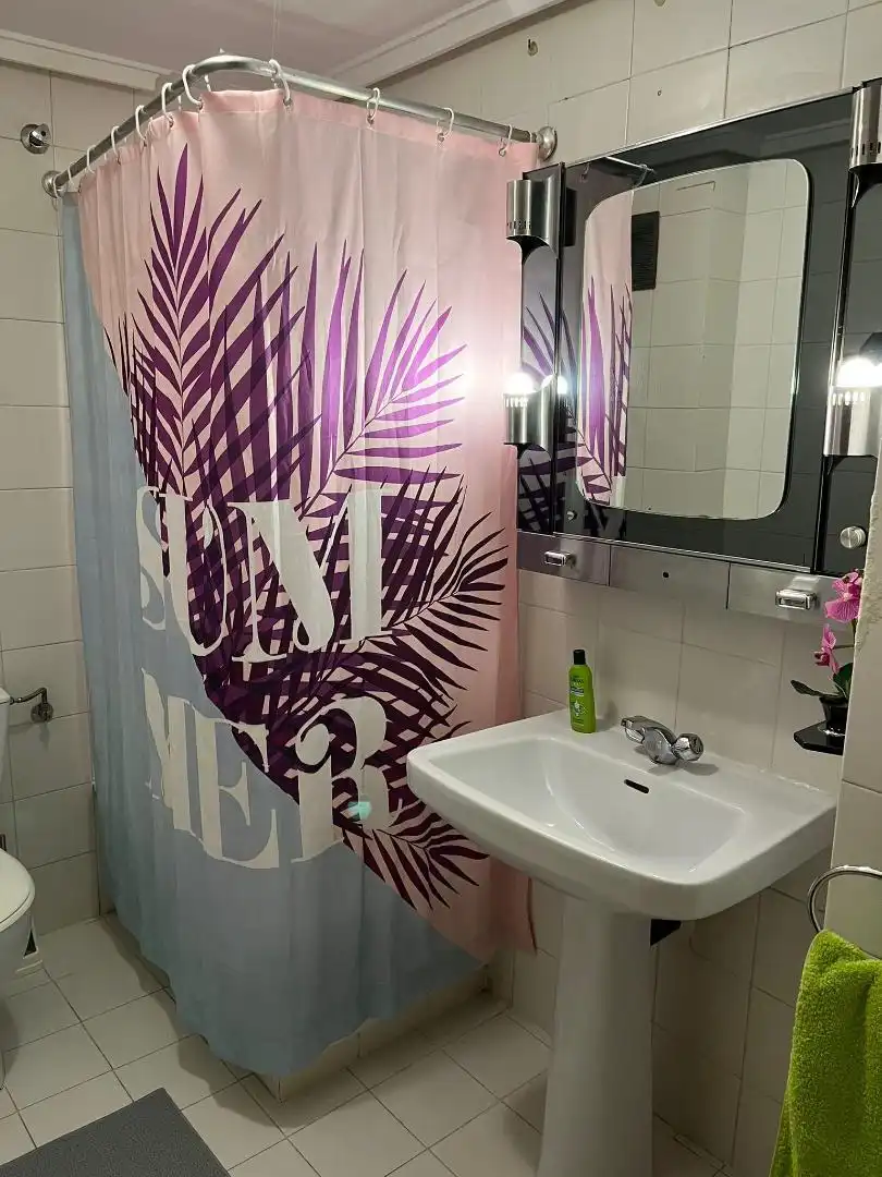 Badezimmer von Wohnung zur untervermieten in Cáceres