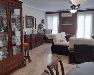 Living room of Flat for sale in Cazorla  with Air Conditioner and Balcony