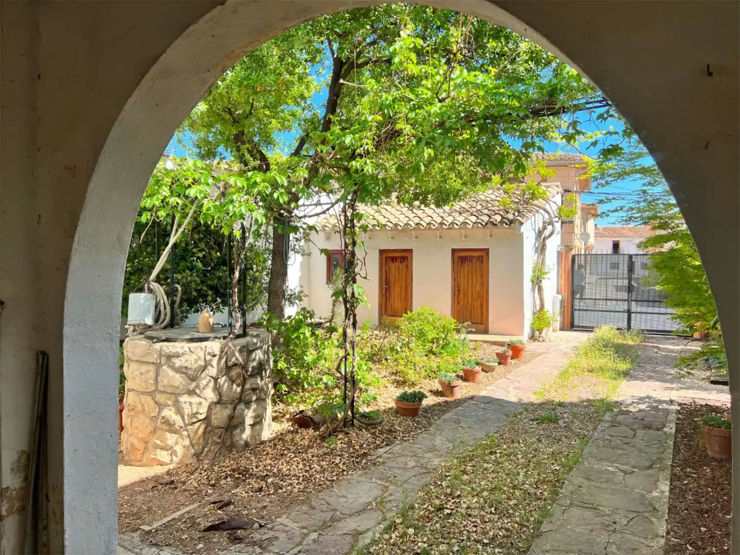 Piso en venta en Calle Caudete, 1, Camporrobles Jardín de Piso en venta en Camporrobles con Calefacción, Jardín privado y Terraza