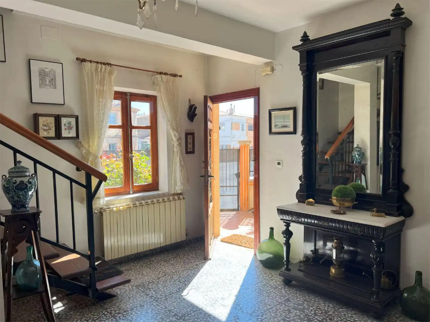 Piso en venta en Calle Caudete, 1, Camporrobles Piso en venta en Camporrobles con Calefacción, Jardín privado y Terraza