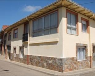 Exterior view of House or chalet for sale in Villazala  with Balcony