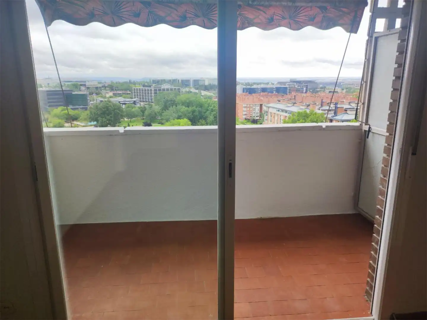 Flat for rent in Calle de las Pedroñeras, 8, Canillas Flat for rent in Calle de las Pedroñeras, 8, Canillas