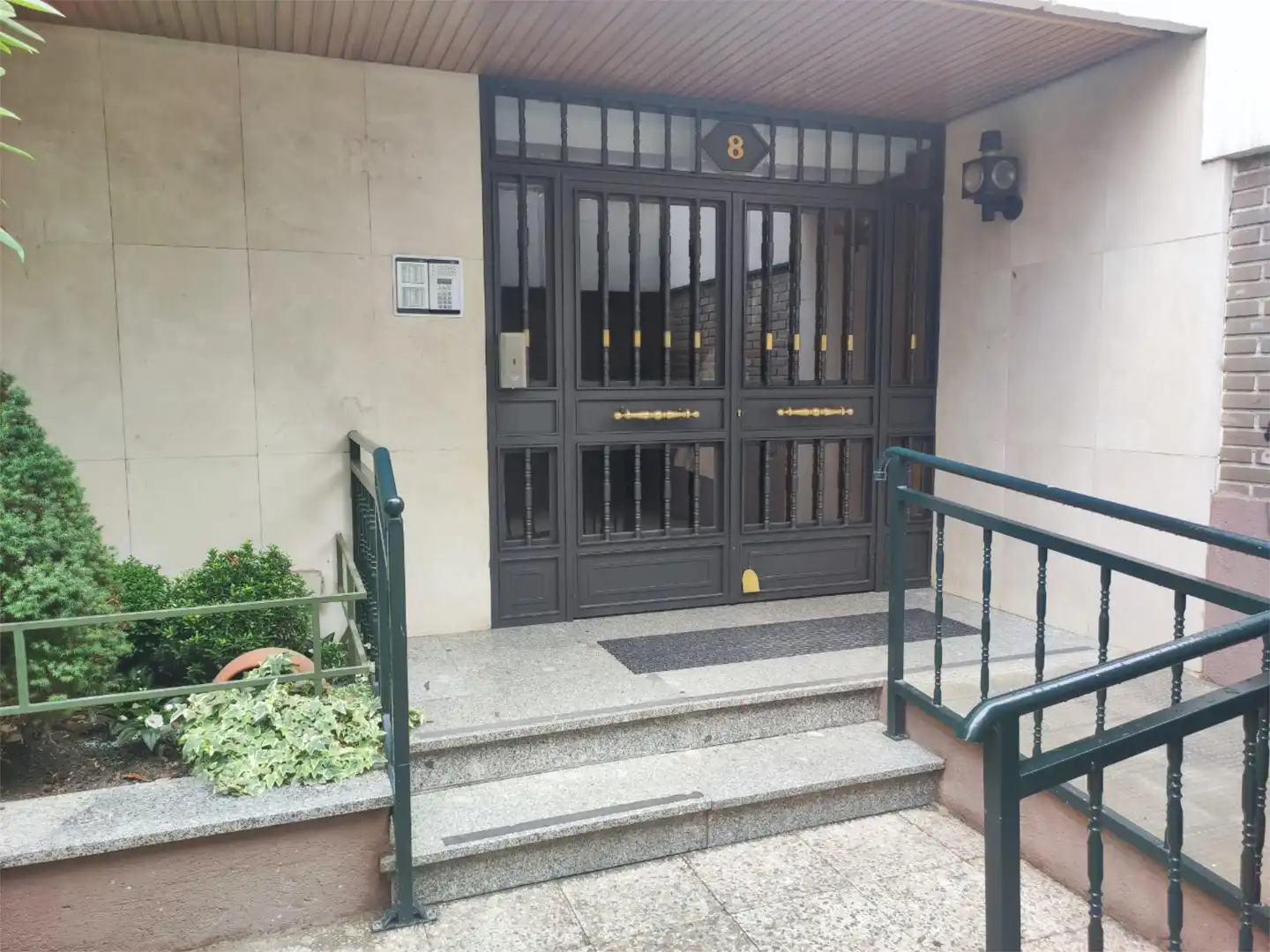 Flat for rent in Calle de las Pedroñeras, 8, Canillas Flat for rent in Calle de las Pedroñeras, 8, Canillas