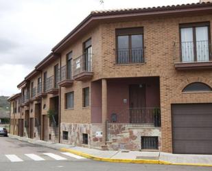 Vista exterior de Casa o xalet en venda en Benavides