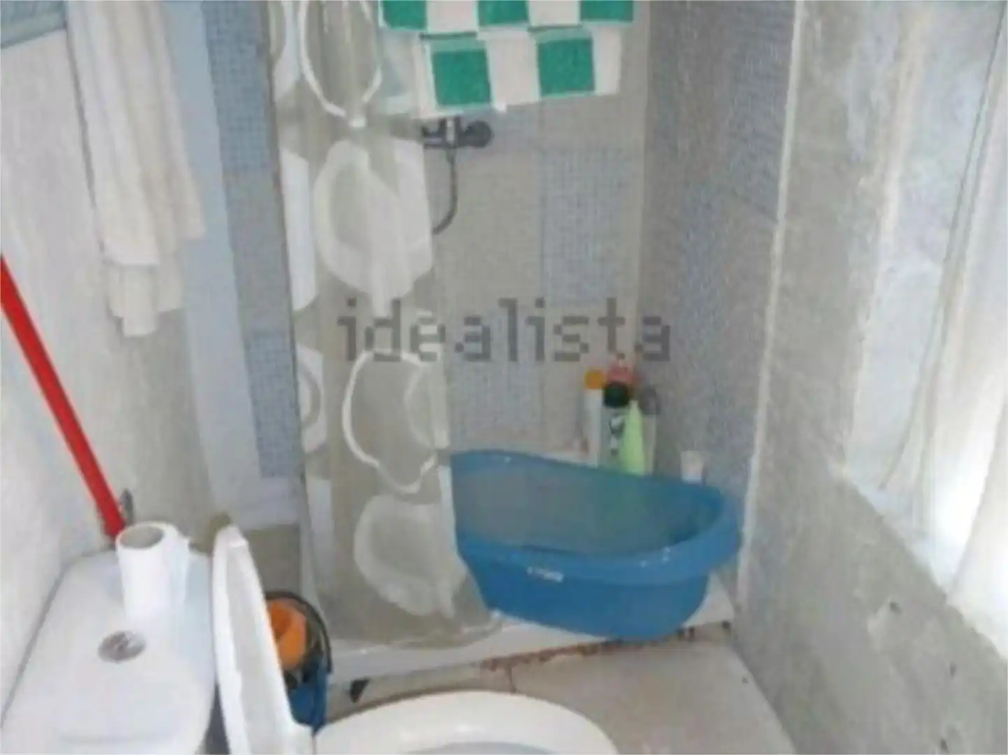 Baño de Piso en venta en Huete con Amueblado